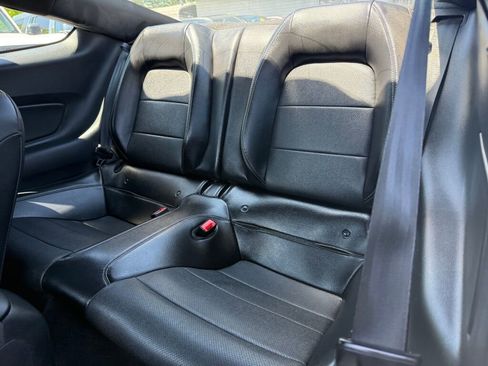 Used 2020 Ford Mustang Premium RWD image 23