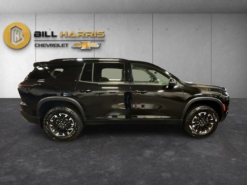 New 2026 Chevrolet Traverse Z71 w/ Driver Confidence Package AWD/4WD image 11