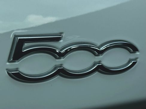 Used 2019 FIAT 500 Pop FWD image 40