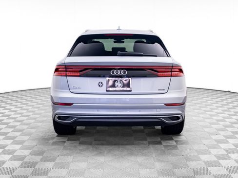 Used 2023 Audi Q8 Premium w/ Convenience Package AWD/4WD image 4