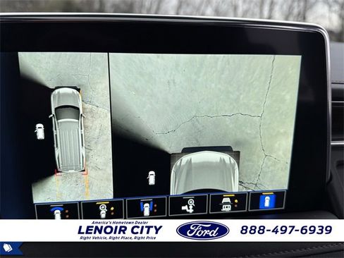 Used 2023 Chevrolet Suburban High Country image 29