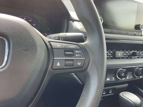 Used 2023 Honda Accord LX image 21