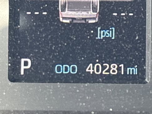 Used 2024 Toyota Tundra SR5 w/ SR5 Convenience Package AWD/4WD image 19