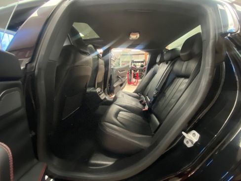 Used 2019 Maserati Ghibli S GranSport image 17