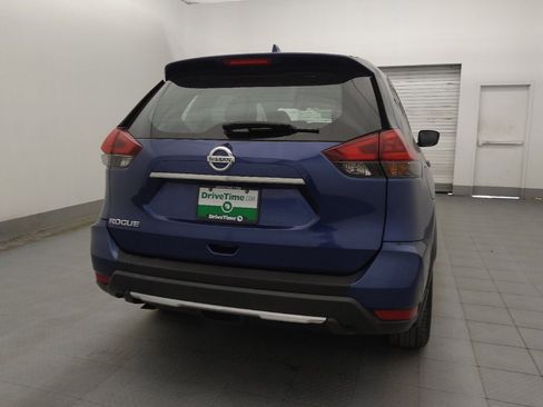 Used 2020 Nissan Rogue S FWD image 7