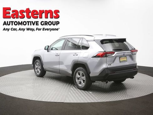 Used 2024 Toyota RAV4 XLE AWD/4WD image 62