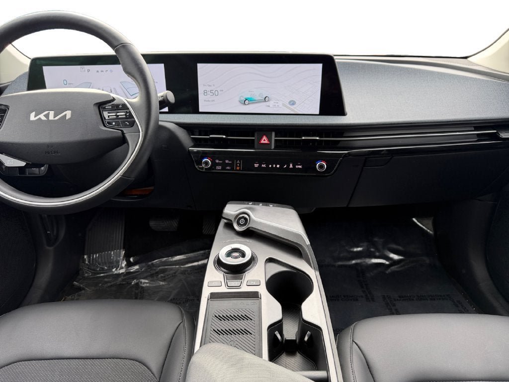 Used 2024 Kia EV6 Light AWD/4WD image 17