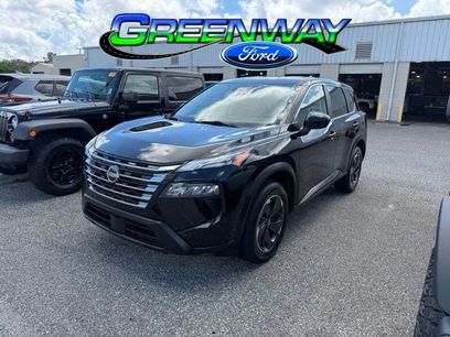Used 2024 Nissan Rogue SV