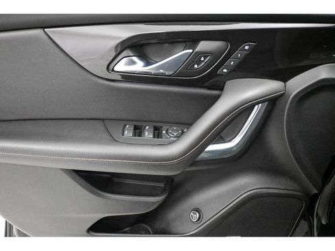 Used 2020 Chevrolet Blazer Premier image 29