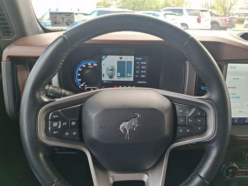 Certified 2023 Ford Bronco Outer Banks AWD/4WD image 18