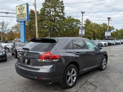 Used 2014 Toyota Venza Limited w/ Tow Prep Package image 7