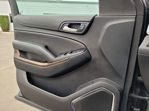 Used 2019 Chevrolet Tahoe LT RWD image 25