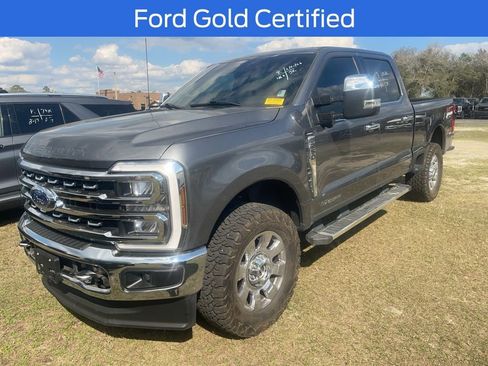 Used 2024 Ford F250 Lariat w/ Chrome Package image 2