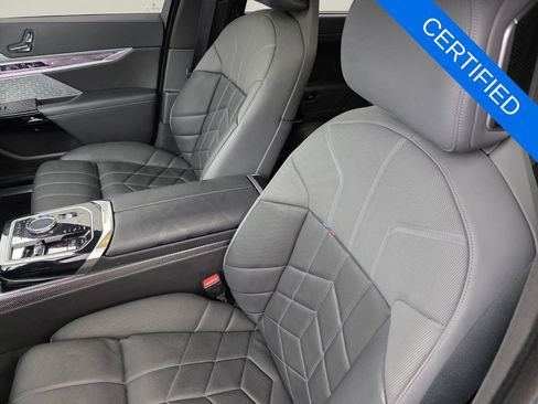 Certified 2023 BMW 760i xDrive AWD/4WD image 11