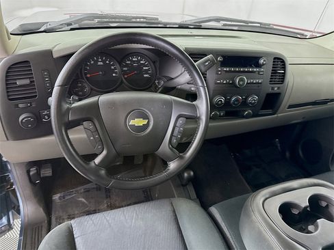 Used 2013 Chevrolet Silverado 1500 LS image 3