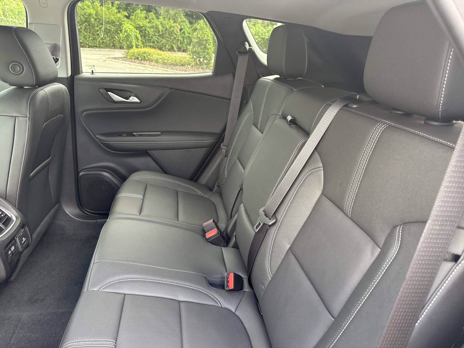 New 2026 Chevrolet Blazer LT w/ Sound & Technology Package FWD image 11