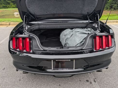 Used 2016 Ford Mustang GT Premium RWD image 26