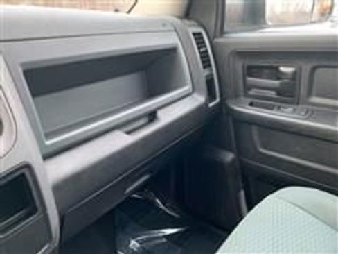 Used 2019 RAM 1500 Express image 27