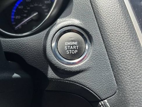 Used 2018 Subaru Outback 2.5i Limited AWD/4WD image 27