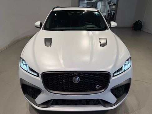 Used 2021 Jaguar F-PACE SVR AWD/4WD image 5