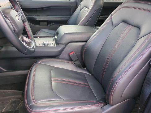 Used 2024 Ford Expedition Max Limited AWD/4WD image 16