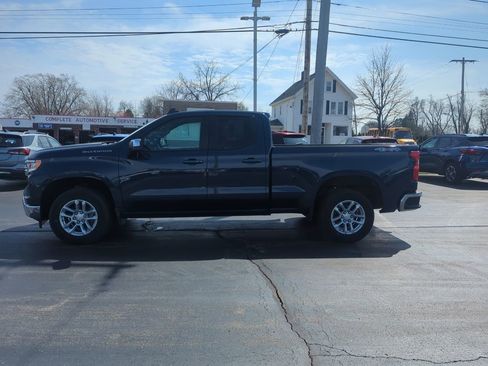 Certified 2022 Chevrolet Silverado 1500 LT AWD/4WD image 5