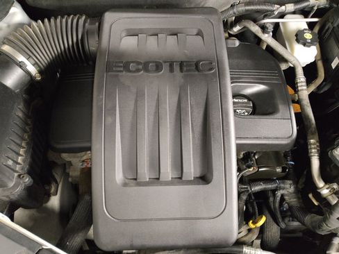 Used 2015 Chevrolet Equinox LT image 30