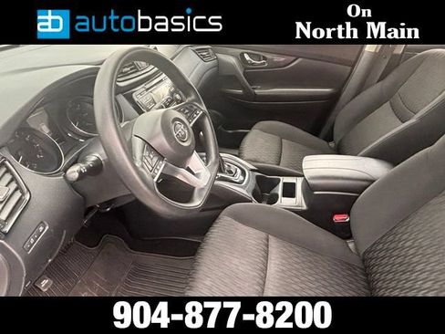 Used 2017 Nissan Rogue S AWD/4WD image 29