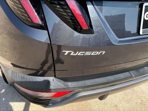 Used 2022 Hyundai Tucson Limited FWD image 25