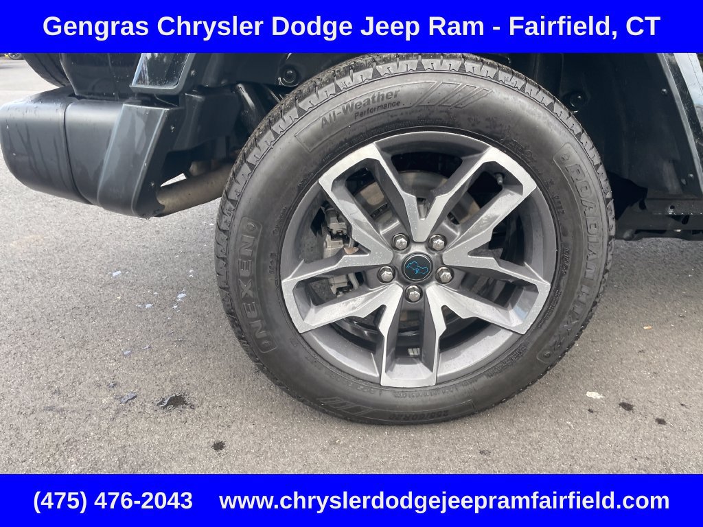 Used 2024 Jeep Wrangler Unlimited w/ Convenience Group AWD/4WD image 10