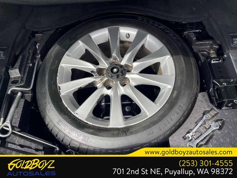 Used 2011 Lexus LS 460 AWD w/ Luxury Value Edition image 38