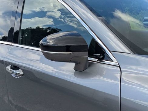Used 2024 INFINITI QX60 Luxe FWD image 10