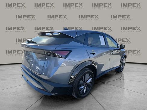 Used 2023 Nissan Ariya AWD image 5