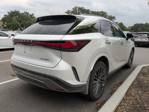 Used 2025 Lexus RX 350 FWD w/ Convenience Package image 8
