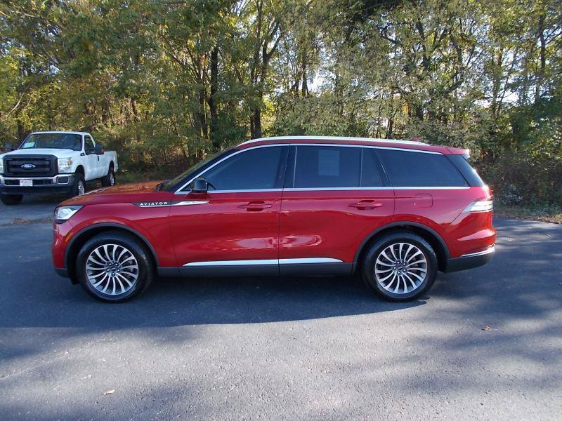 Used 2020 Lincoln Aviator Reserve w/ Equipment Group 201A AWD/4WD image 3