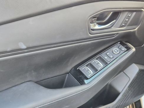 Used 2023 Honda Accord Touring image 23