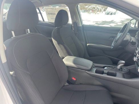 New 2025 Nissan Sentra S image 7