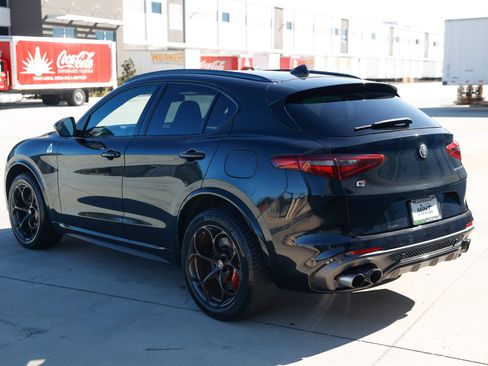 Used 2022 Alfa Romeo Stelvio Quadrifoglio w/ Active Assist Plus Package AWD/4WD image 10