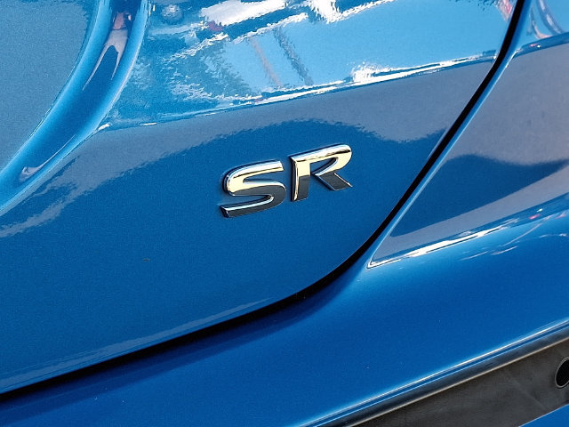 Used 2023 Nissan Kicks SR w/ SR Premium Package FWD image 31