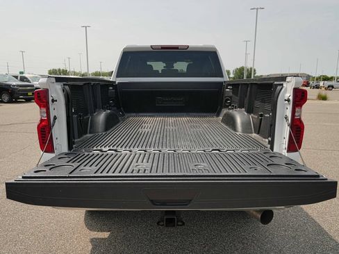 Used 2025 Chevrolet Silverado 2500 LT w/ Convenience Package AWD/4WD image 14