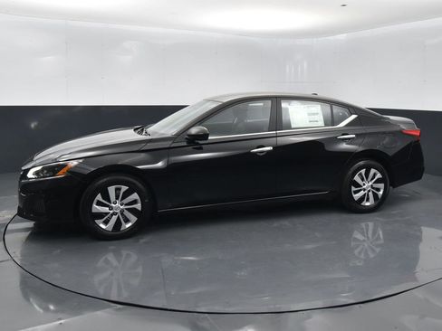 Certified 2025 Nissan Altima 2.5 S image 21