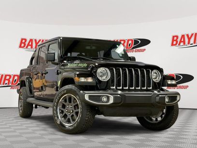 Used 2023 Jeep Gladiator Overland w/ Popular Equipment Package