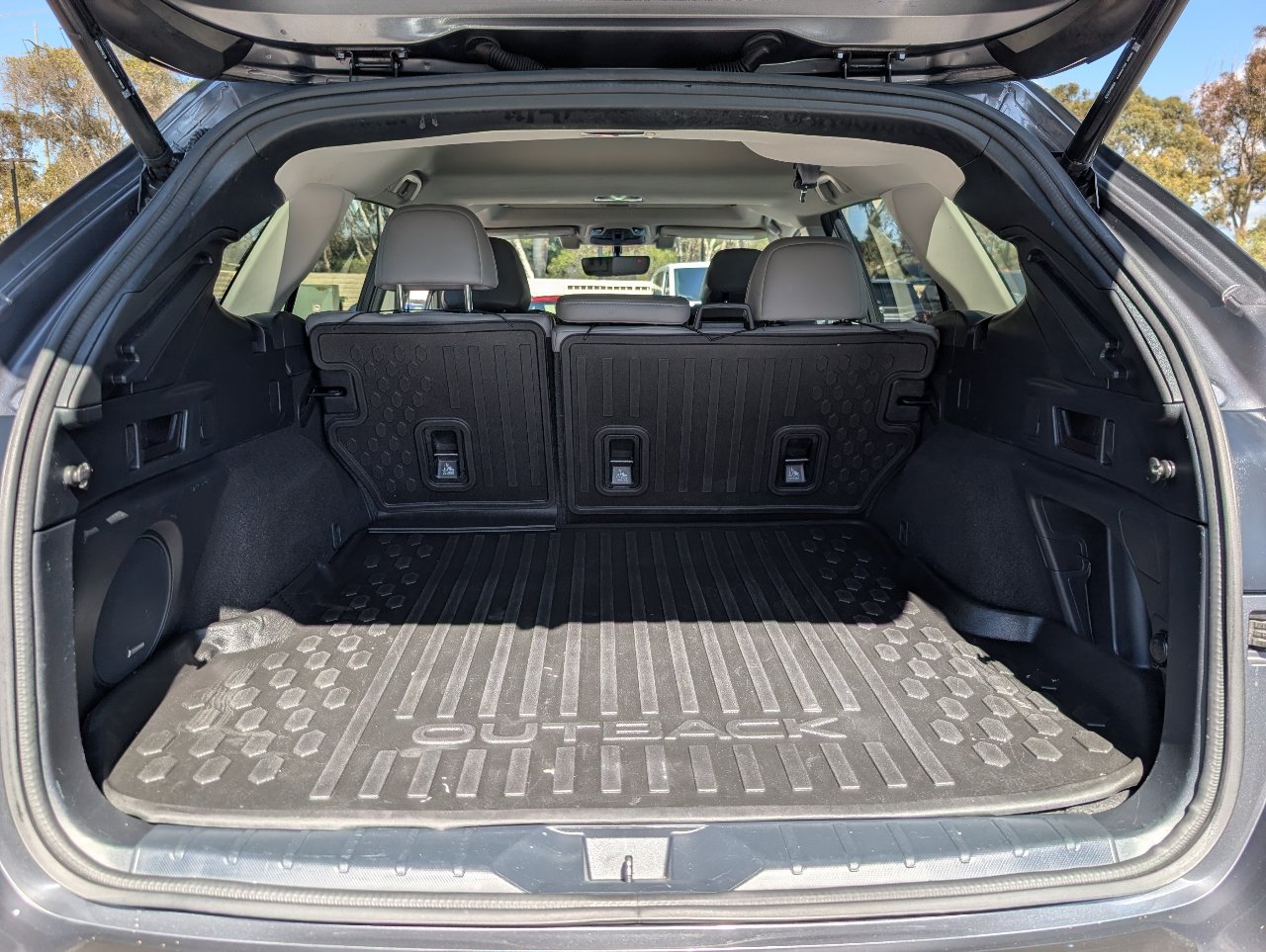 Used 2021 Subaru Outback Limited AWD/4WD image 9