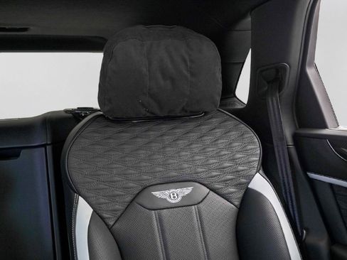 New 2026 Bentley Bentayga Speed AWD/4WD image 14