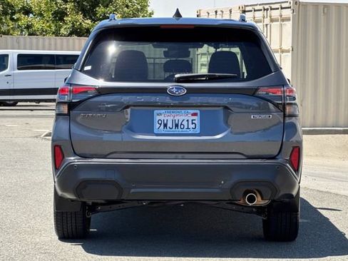 Used 2026 Subaru Forester Touring AWD/4WD image 5