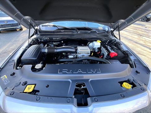 Used 2022 RAM 1500 Laramie w/ Sport Appearance Package image 28