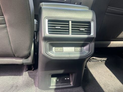 New 2026 Volkswagen Atlas Cross Sport SEL Premium R-Line image 18