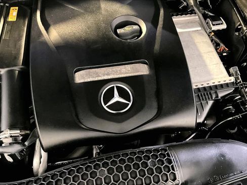 Used 2016 Mercedes-Benz GLC 300 GLC 300 image 31