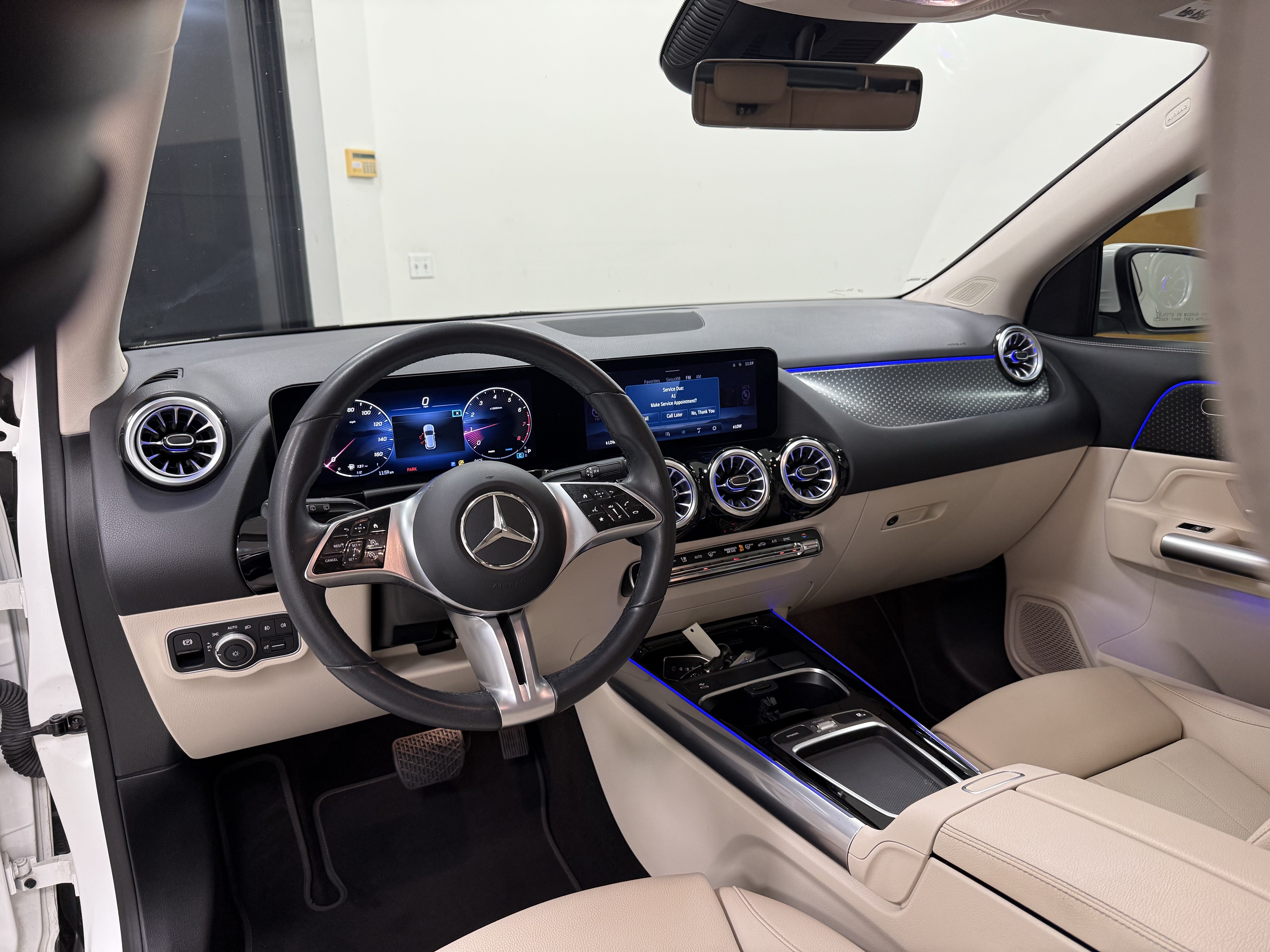 Used 2025 Mercedes-Benz GLA 250 image 16