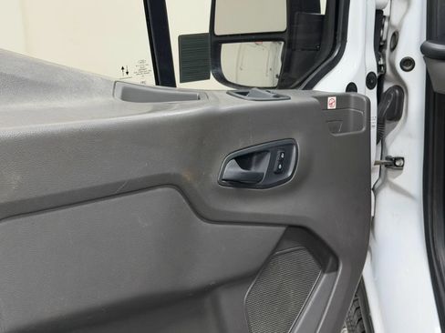 Used 2020 Ford Transit 150 Low Roof RWD image 13